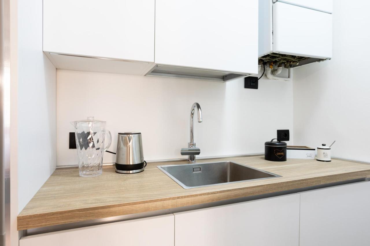 Xenia Apartments - Enjoy Porta Venezia In Modern Apt- 10 Min From Duomo Milano Exterior foto